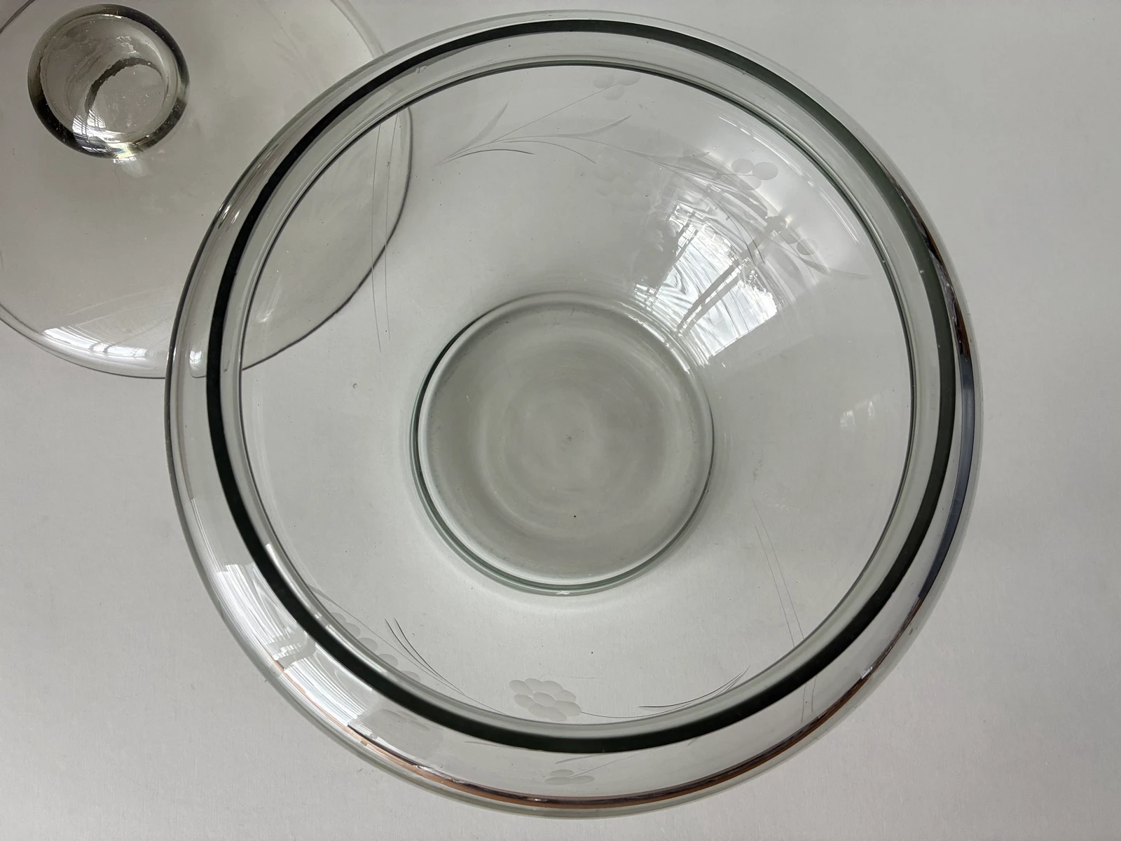 Vintage glass candy jar with lid – photo 5